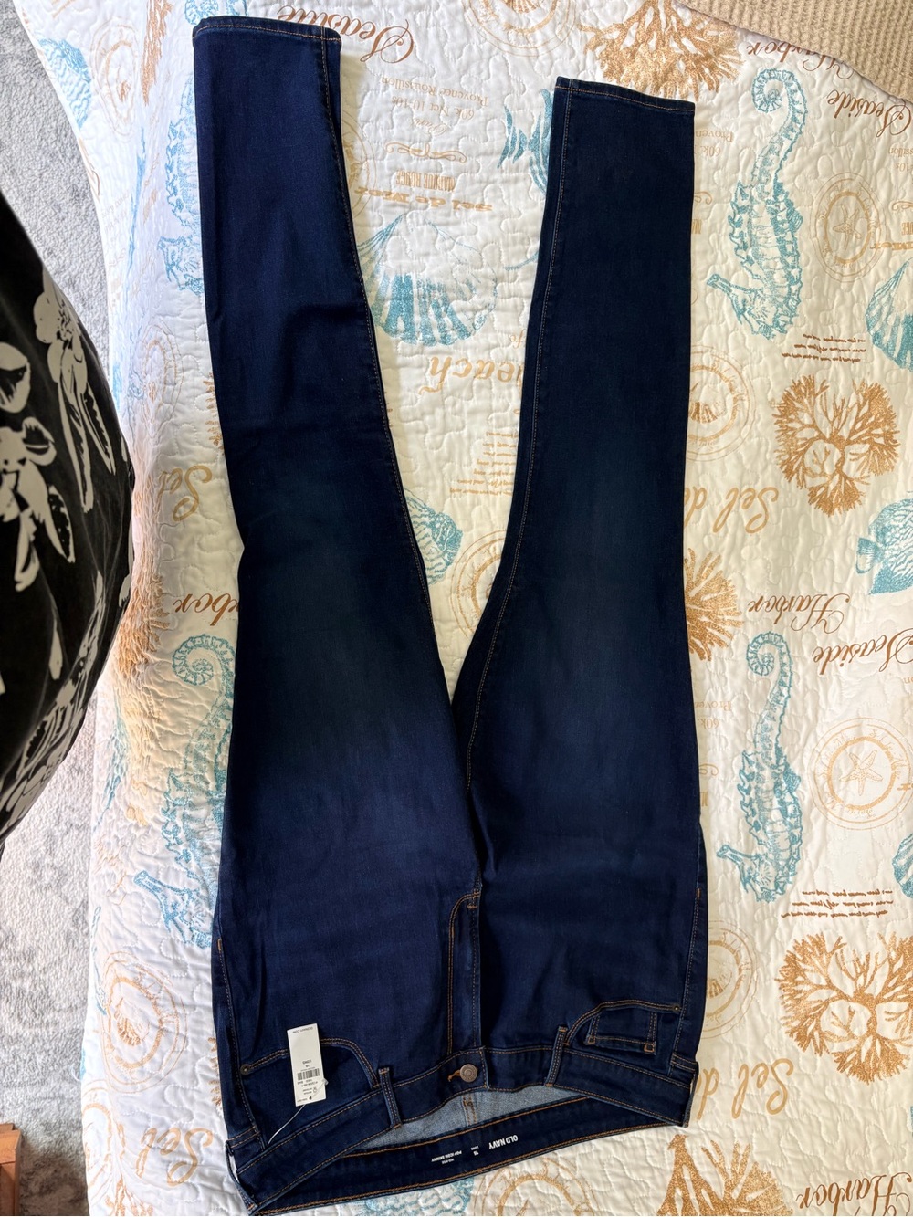 NWT Old Navy Navy Blue Women's Skinny Jeans